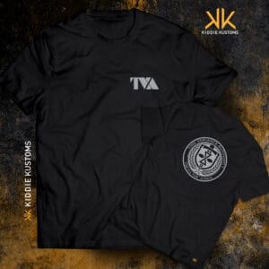 Remera Estampada Unisex TVA Back Logo – Negra
